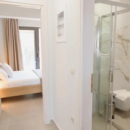Apartment S & E
