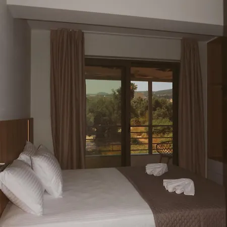 S & E Apartment Lefkada City