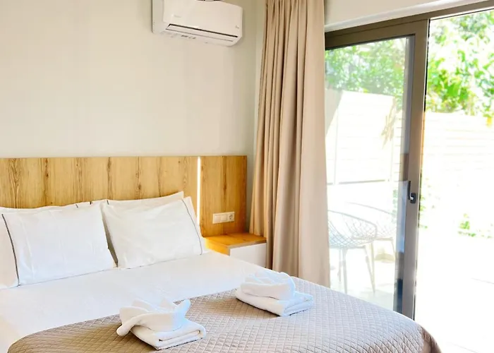 S & E Apartment Lefkada City